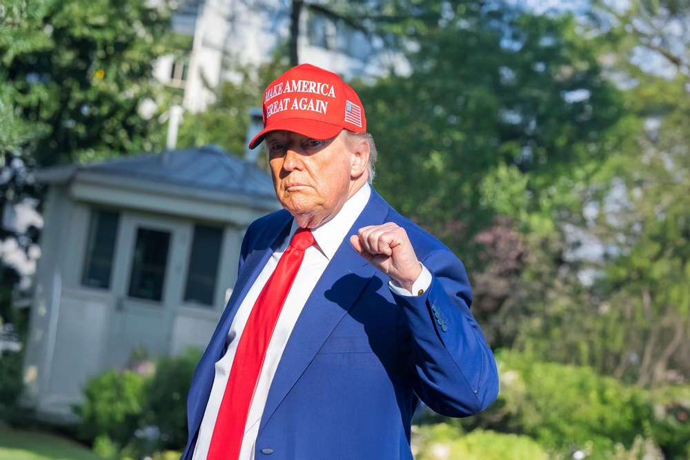 Trump signs temporary budget to reopen government after historic shutdown