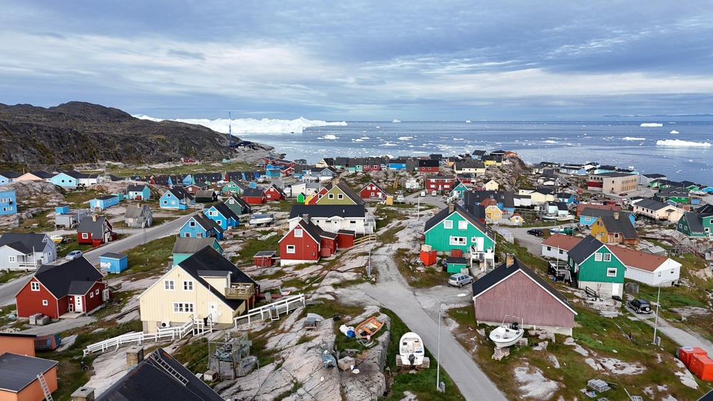 Greenland Sparks Geopolitical Debate as U.S. Eyes Arctic Control