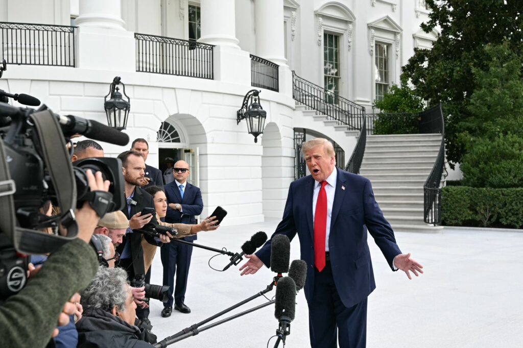 Trump Press Pool Ban Row Deepens Trump Press Pool Ban Row Deepens